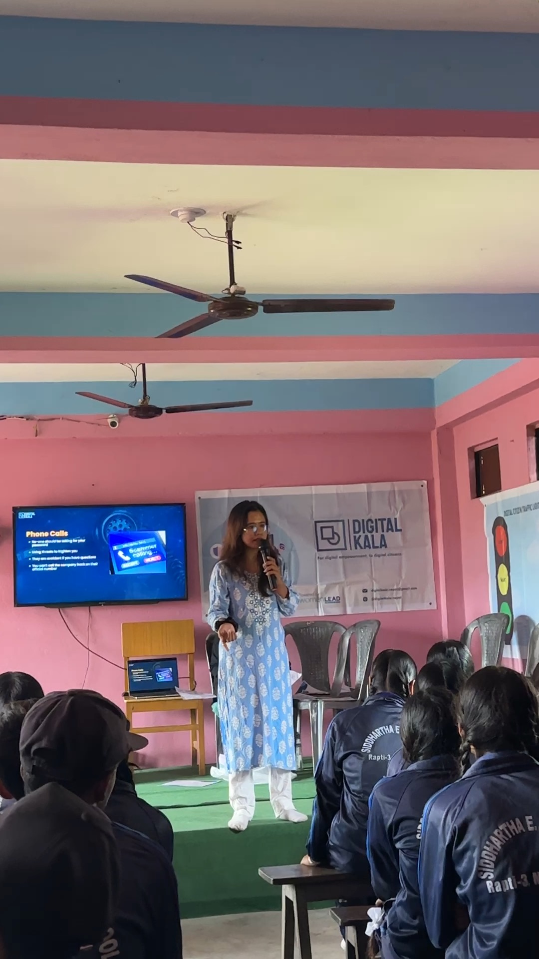 Digital Kala workshop in progress at Janajyoti Vidyamandir, Ghorahi